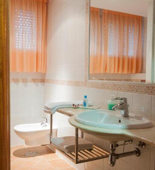 四人标准间, Habitaciones Premium Finca La Casona