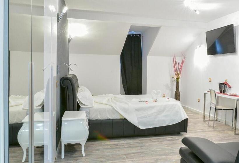Полулюкс Повышенной Комфортности, Habitaciones Premium Finca La Casona