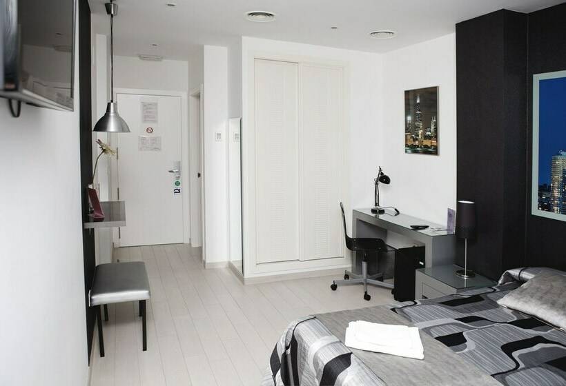 Номер Стандарт, Apartahotel énfasis Group