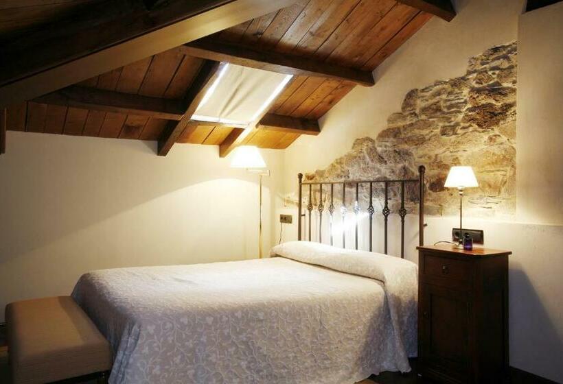 Номер Стандарт, Rural Palacio De Prelo