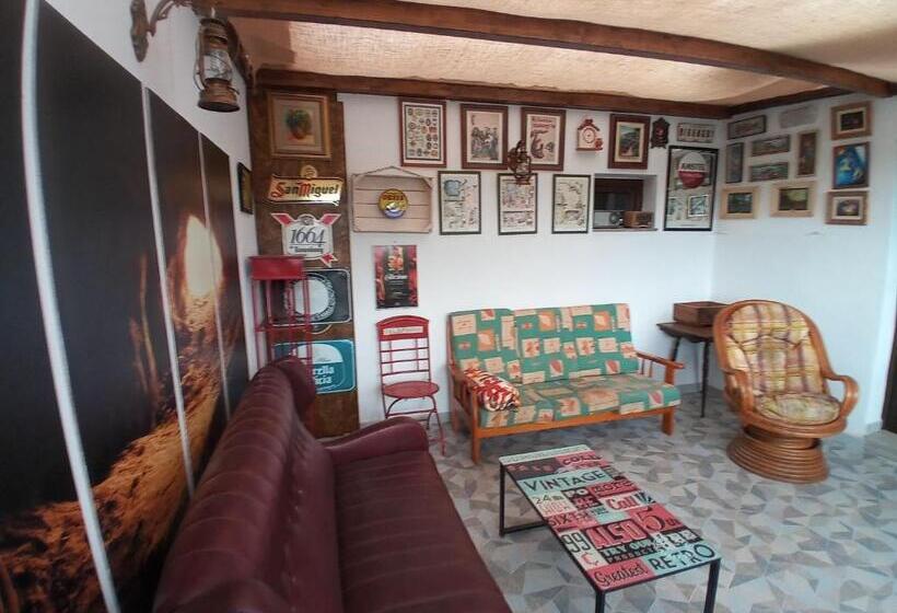 Номер Стандарт, Albergue La Medina De Camponaraya
