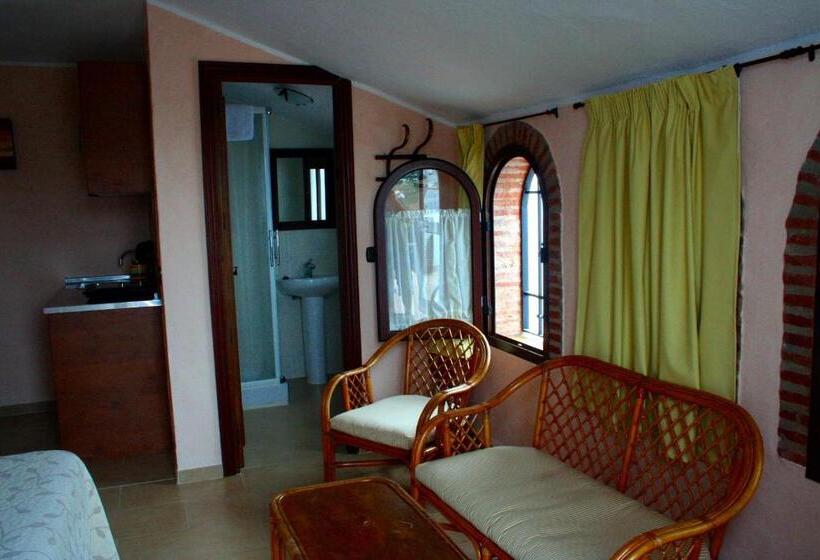 סטודיו סטנדרט עם מרפסת, Hospedería El Caravansar