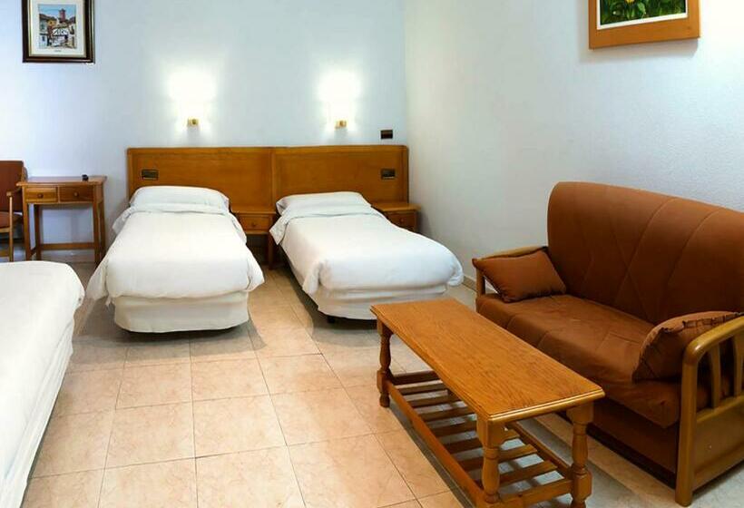 패밀리 룸, Hostal La Maya