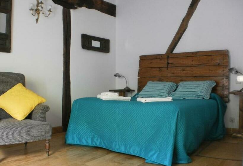 Номер Стандарт Трехместный, Larraenea Bed And Breakfast