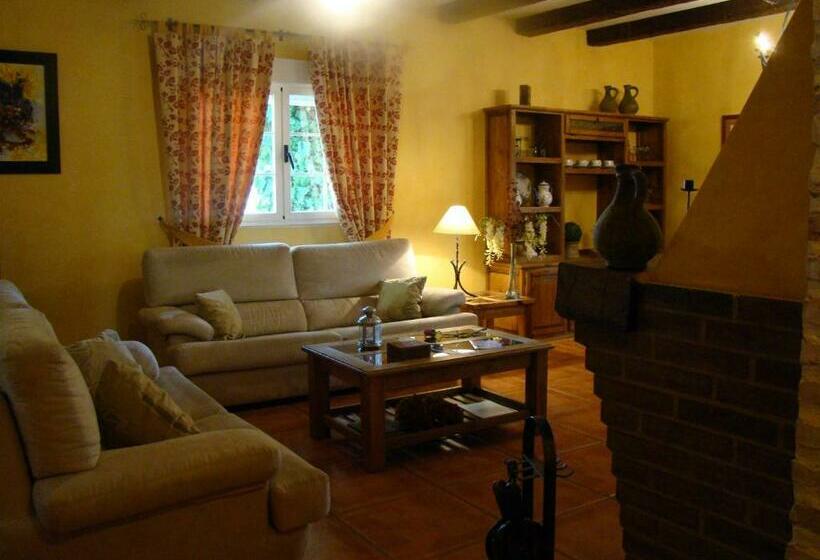 小室, Finca Dehesa Tres Riveros