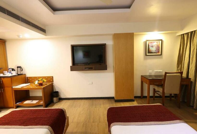 Номер Deluxe, Akash Inn