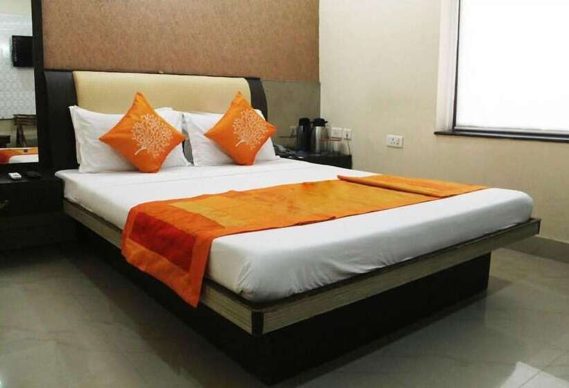 Номер Deluxe, Ganpati Palace