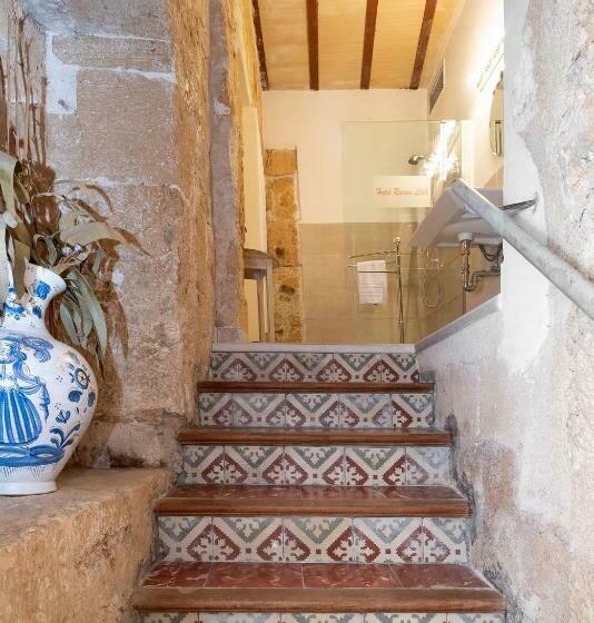 آپارتمان 2 خوابه, Ramón Llull House