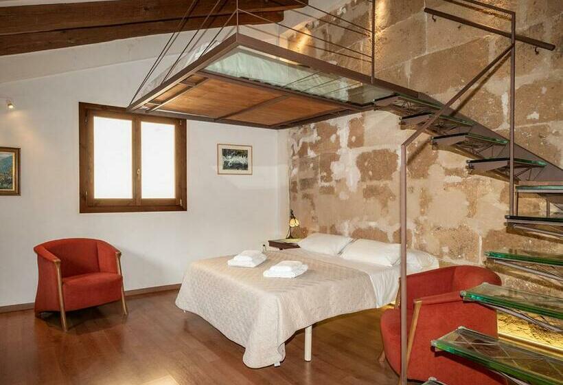 استودیوی استاندارد, Ramón Llull House