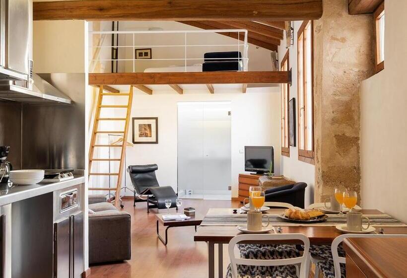 آپارتمان 1 خوابه, Ramón Llull House