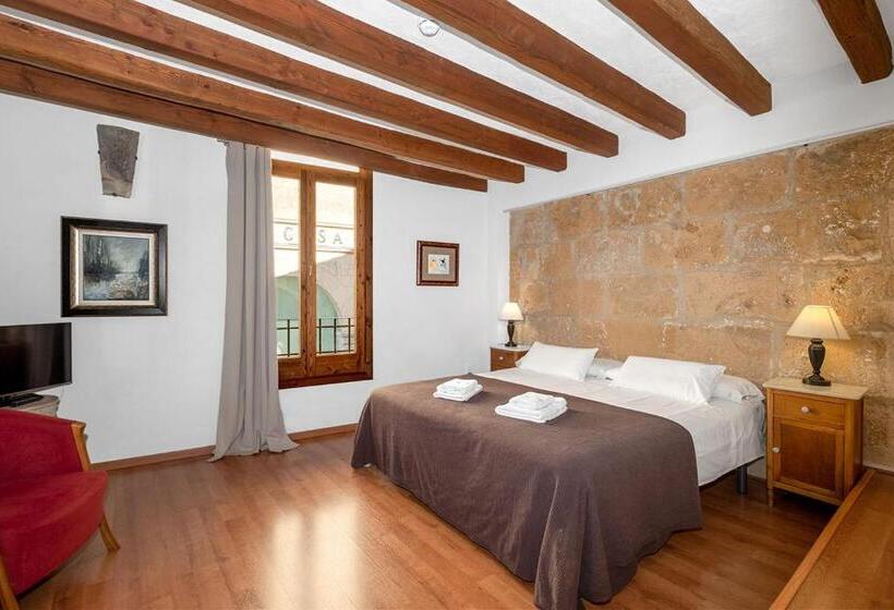 اتاق کلاسیک, Ramón Llull House