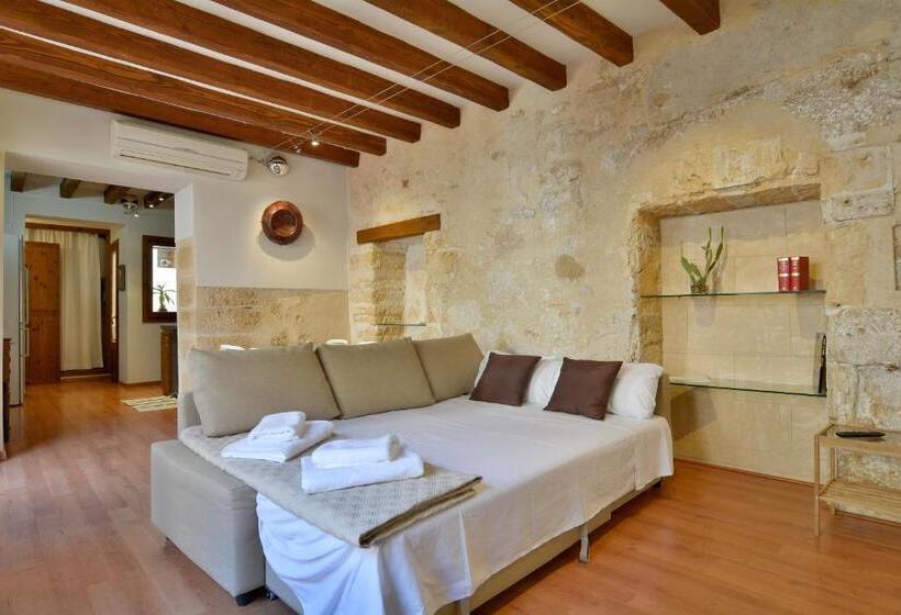 آپارتمان 1 خوابه با تراس, Ramón Llull House