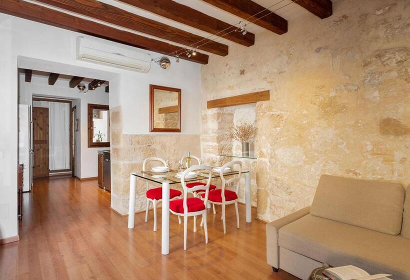 آپارتمان 1 خوابه با تراس, Ramón Llull House