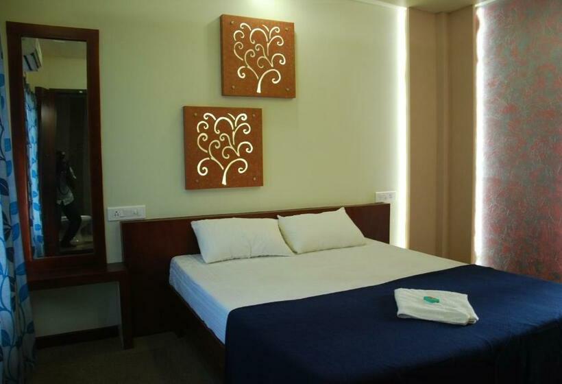 Люкс Deluxe 2 Спальни, Sreekrishna Houseboat   Vaccinated Staff