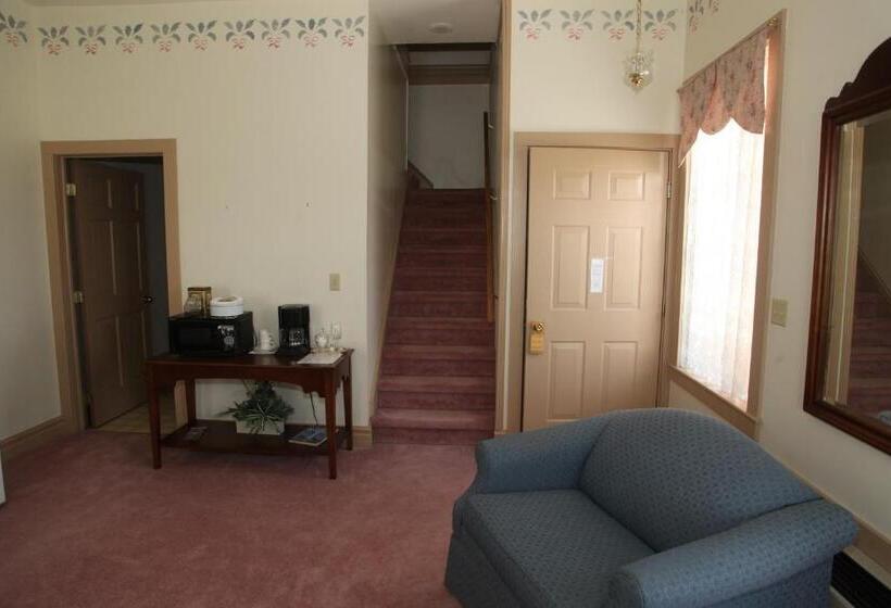 سوییت لوکس, Oak Valley Inn And Suites