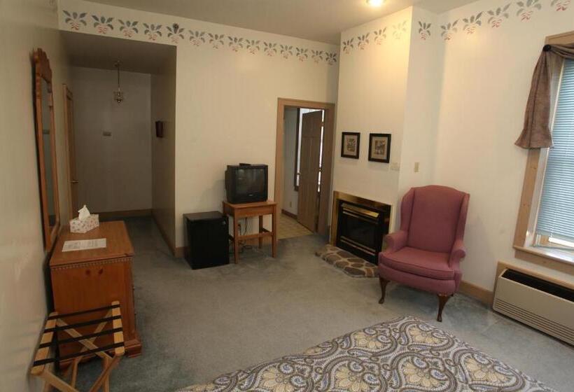سوئیت با وان آب گرم, Oak Valley Inn And Suites