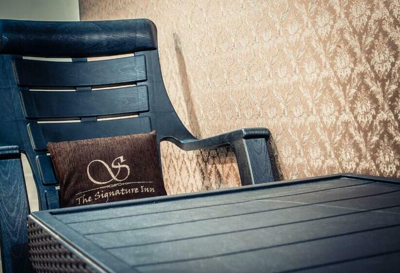 Standard Kolmen Hengen Huone, The Signature Inn