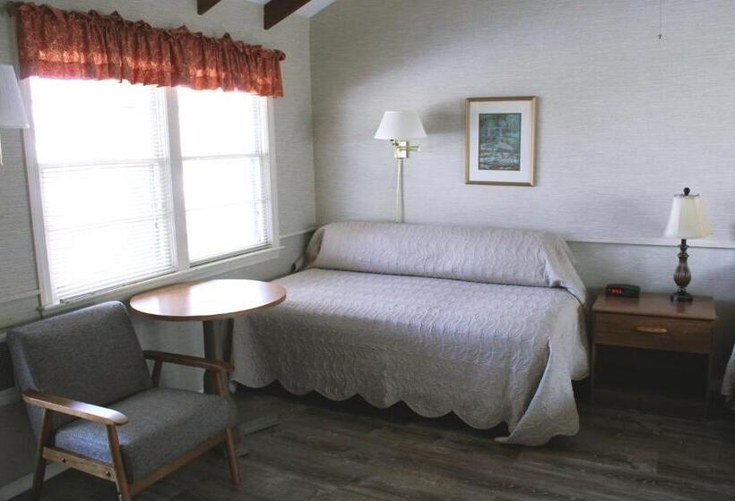 디럭스 룸, Midway Motel & Cottages