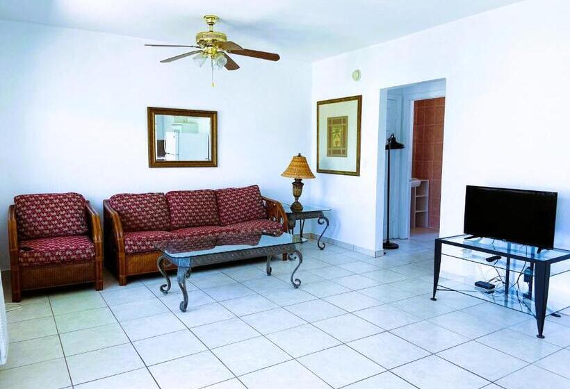 דירת חדר דלוקס, Beach Tide Motel