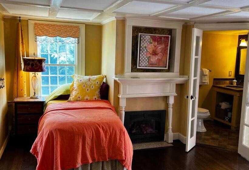 Стандартный Номер Кровать Кинг, The Connecticut River Valley Inn