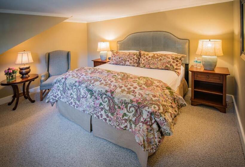 스위트, The Dorset Inn