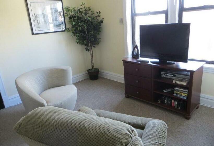 סוויטת 2 חדרי שינה, The Polo Inn Bridgeport U.s.a