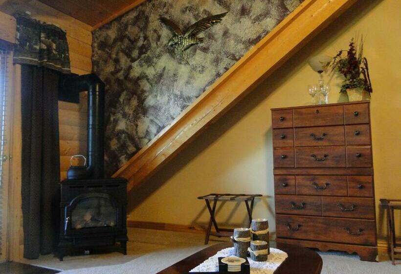 Люкс с Балконом, Elkwood Manor Bed & Breakfast