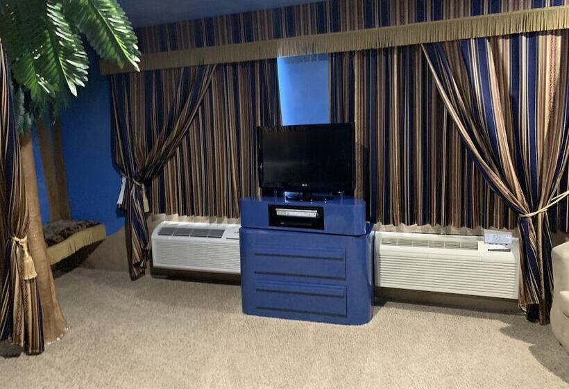 套房, Designer Inn And Suites