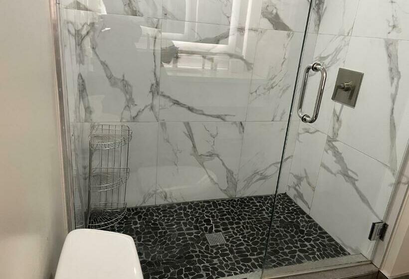 스탠다드 룸, Hi View Inn & Suites