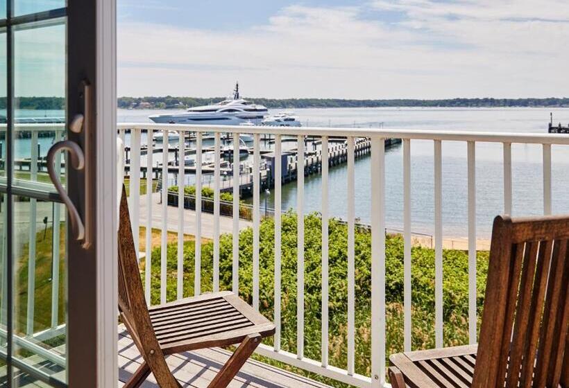 Полулюкс с Видом, The Harbor Front Inn
