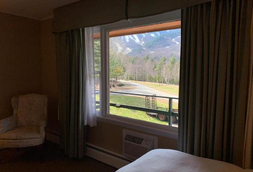 Люкс с Балконом, Ledge Rock At Whiteface