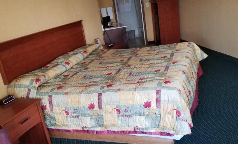 חדר סטנדרט עם מיטת קינג, Wolds Motel   Mt. Pleasant