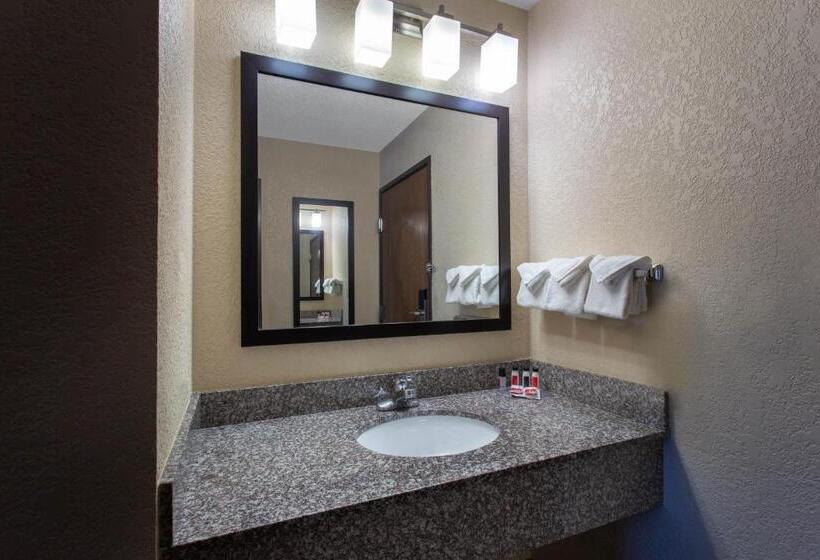 身障者適用スタンダードルーム, Ramada By Wyndham Glendale Heights/lombard