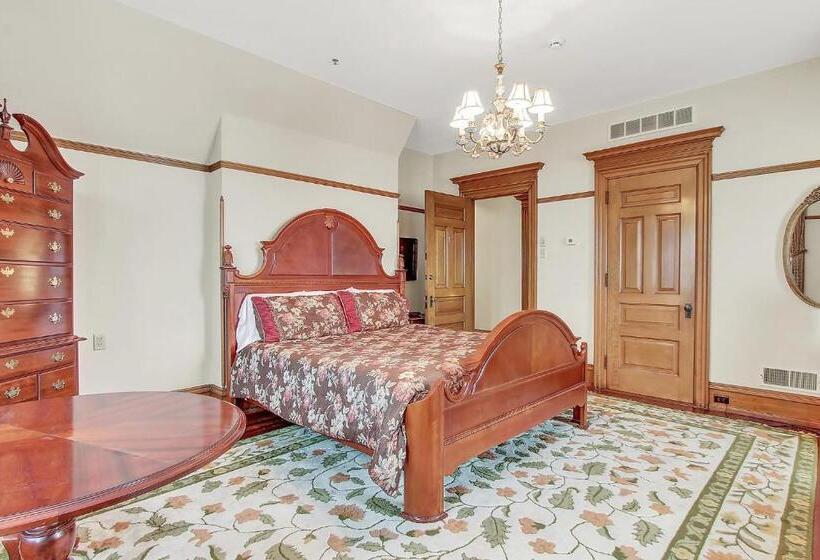 Люкс Повышенной Комфортности, The Gables At Stirling Guest