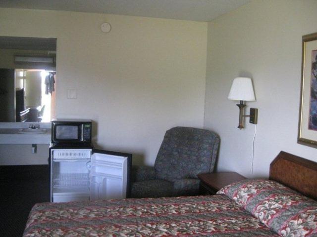 Camera Standard Letto King, Red Carpet Inn Terre Haute
