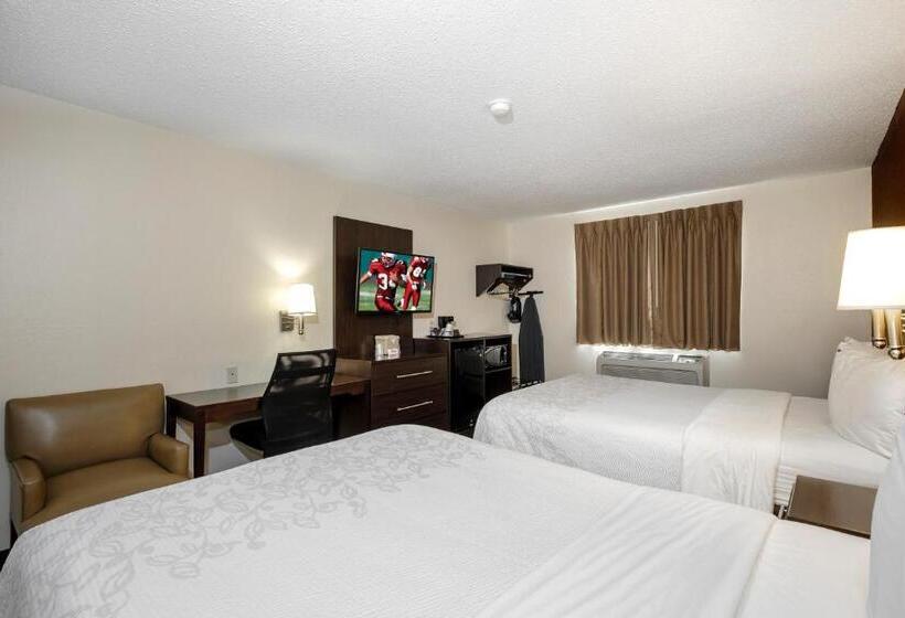 Номер Deluxe Кровать Куин, Red Roof Inn Plus+ & Suites Malone