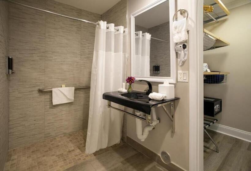 Люкс Кровать Кинг, Nuvo Suites Hotel   Miami Doral