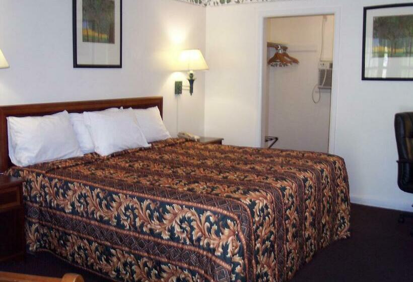 Номер Стандарт, Shore Hills Motel
