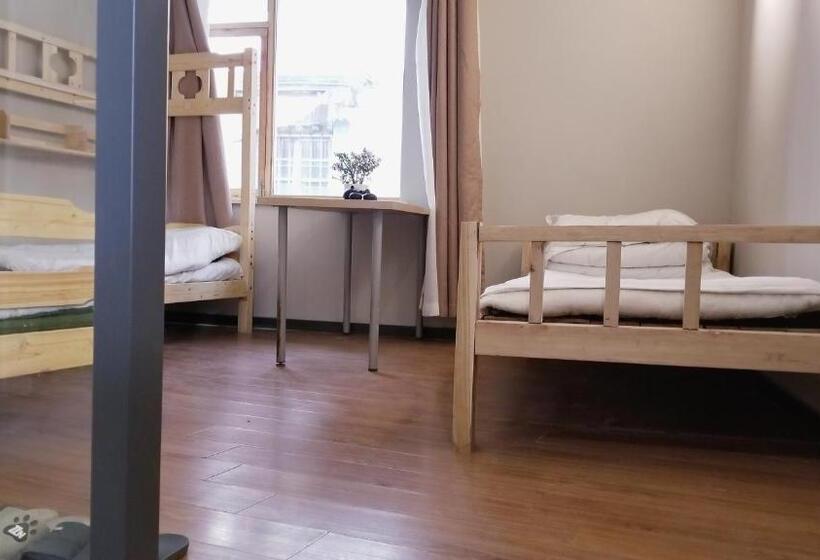 공동 객실, Fengma Feiyang Hostel