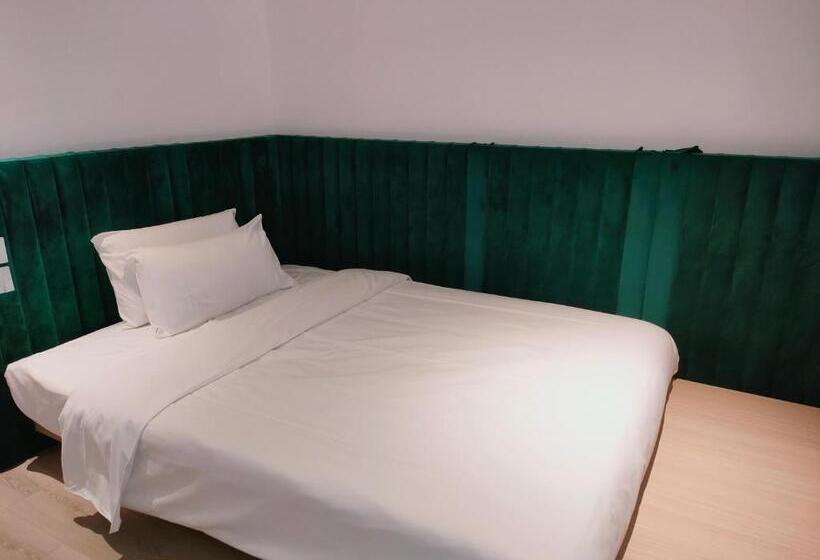 高级大房间, Shanghai Ange Hotel   Next To Longyang Road Subway Station, Near New Internatonal Expo Center