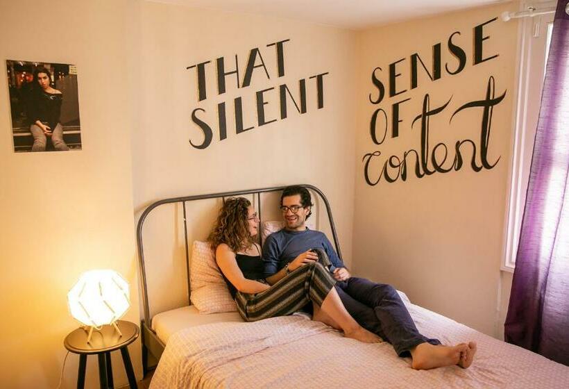 Quarto Estandar Banheiro Compartilhado, Onefam  Notting Hill