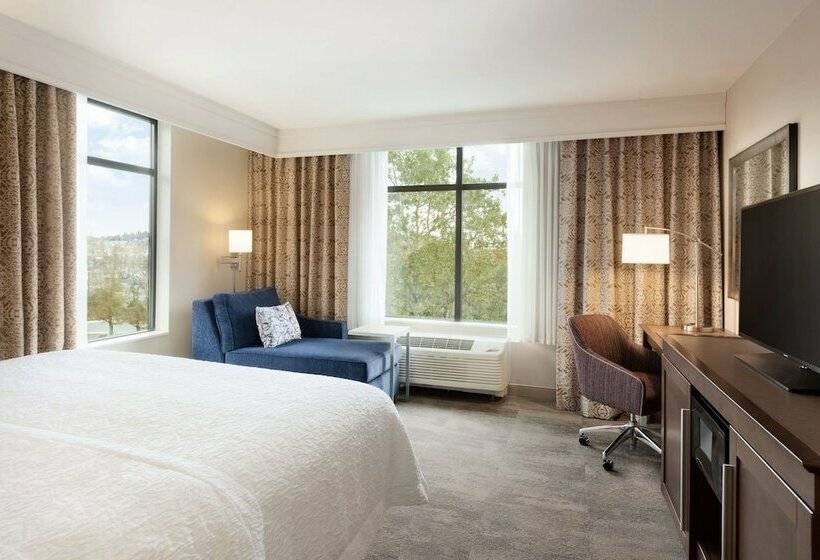 Номер Стандарт, Hampton Inn & Suites Seattle/renton