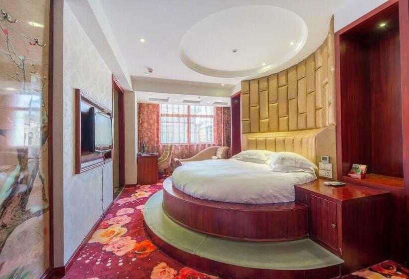 جناح مطلّ علي الحديقة, Lingshang
