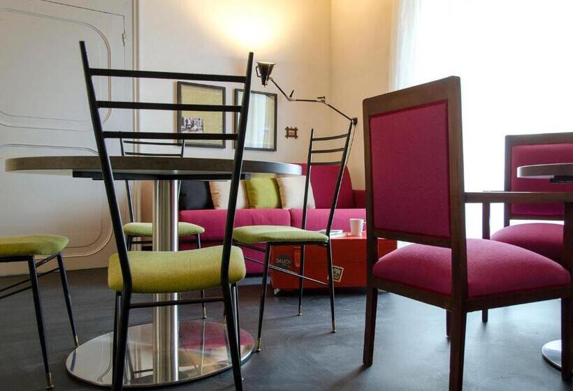 套房, Palazzo Melfi