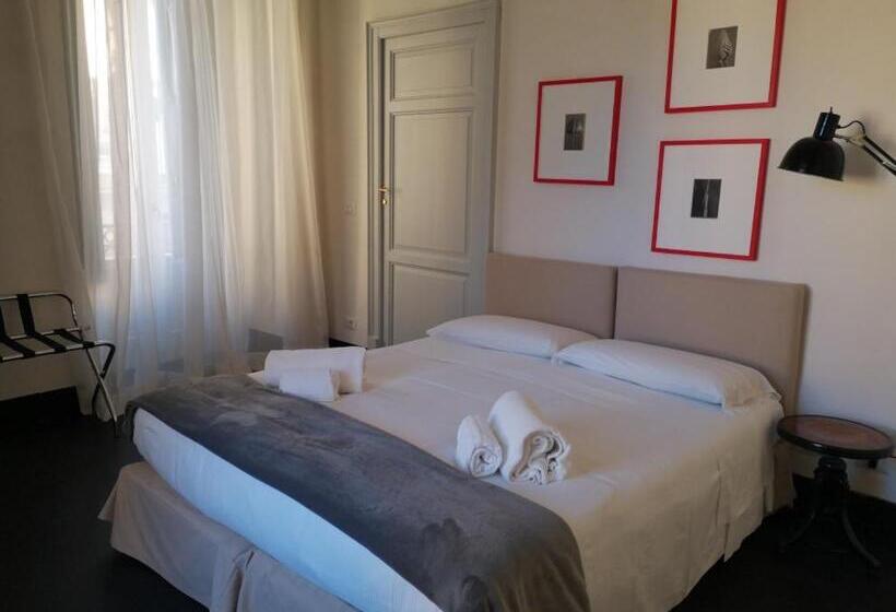 行政套房, Palazzo Melfi