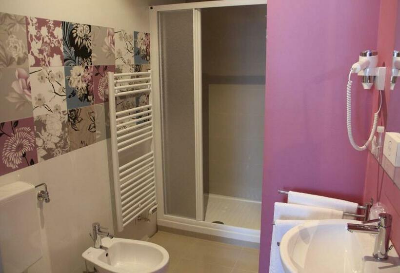 اتاق استاندارد, Locanda Al Volo Tor Bandena