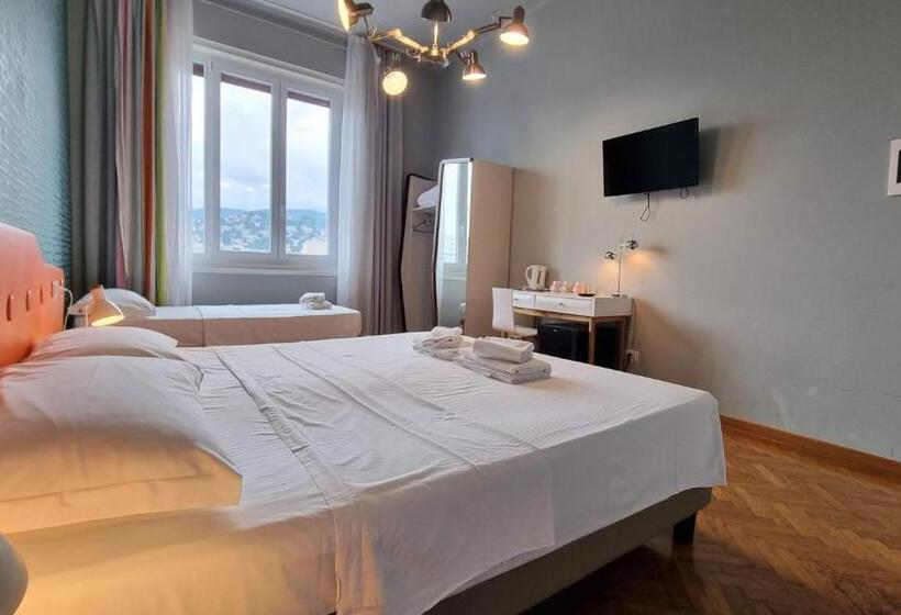 اتاق استاندارد سه نفره, Locanda Al Volo Tor Bandena