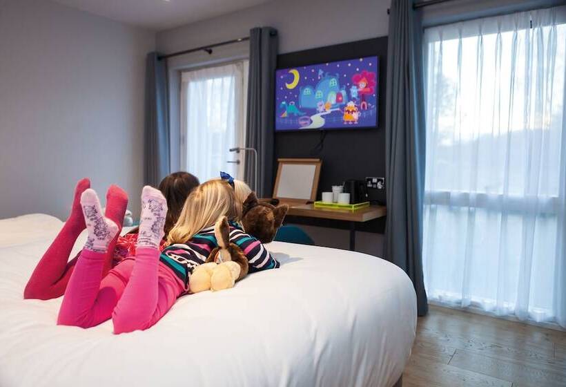 Семейный Номер, Lodge At Solent