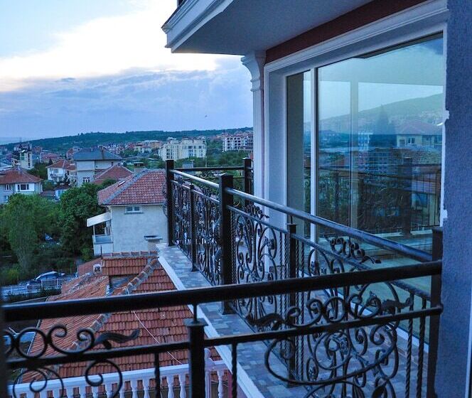 Апартаменты Basic 1 Спальня, Roel Residence Apartments