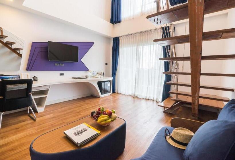 복층 룸, Blue Boat Hotel Jc